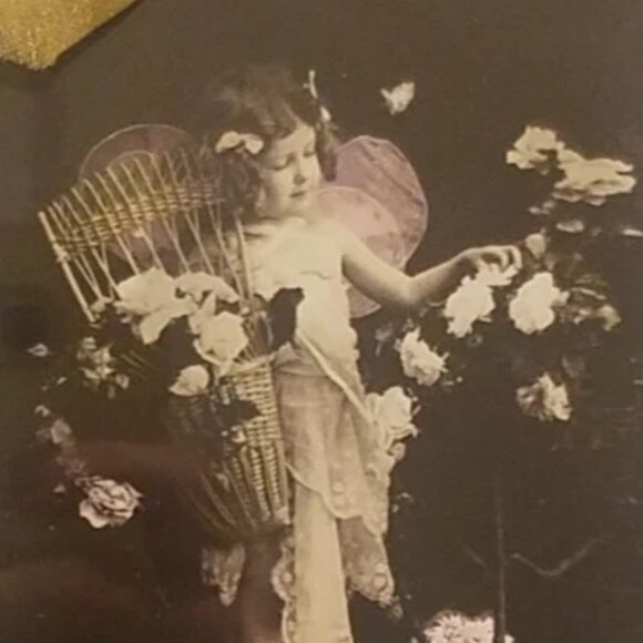 Lovely Little Angel with Roses in Wicker Backet Hanging Framed Picture - Picture 5 of 8